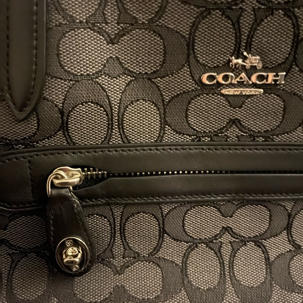 Coach handbag